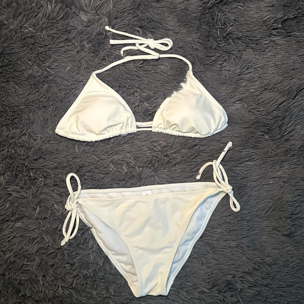 No-boundaries Women's White and Cream Bikinis-and-tankini-sets